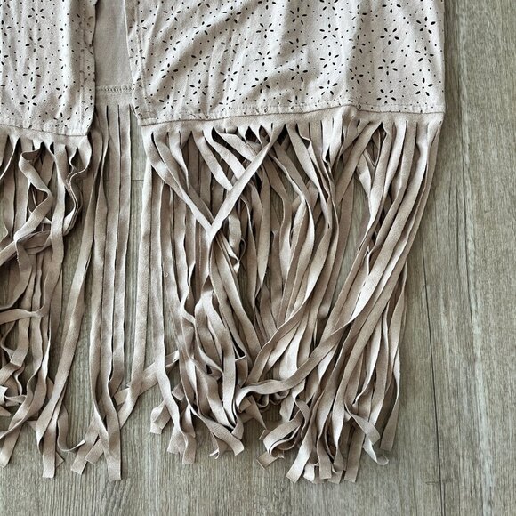Womens New Directions Light Brown/Tan Fringe Vest - XL - Picture 3 of 7